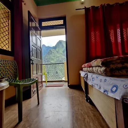 Odyssey Stays Joshimath - Near Narsingh Temple Exterior photo